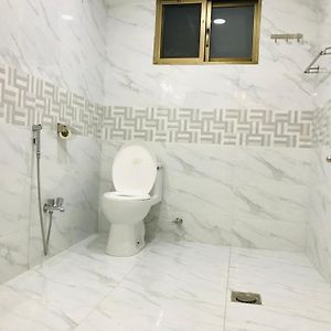 Budget King Room